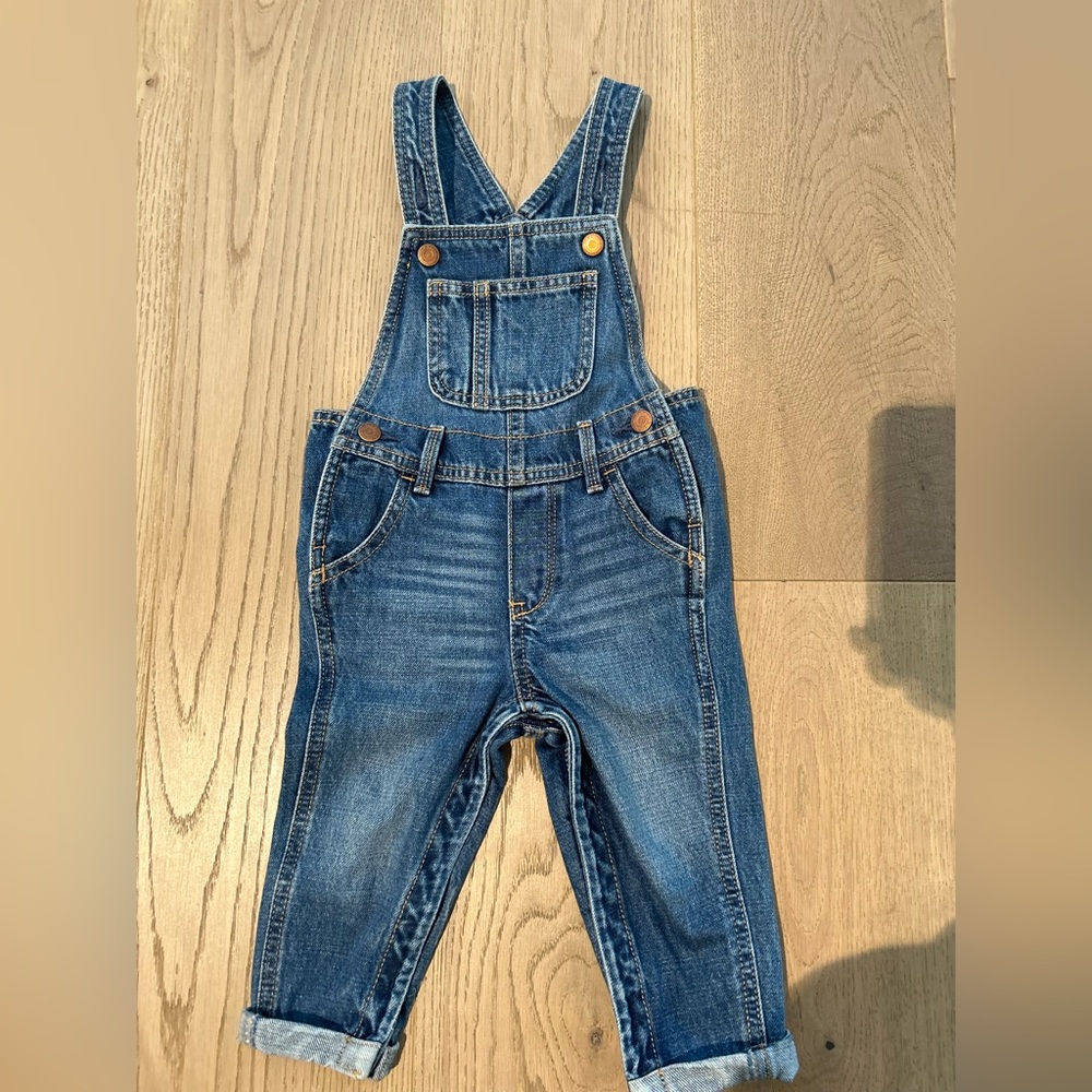 NWOT 18-24M Oldnavy Denim Overalls